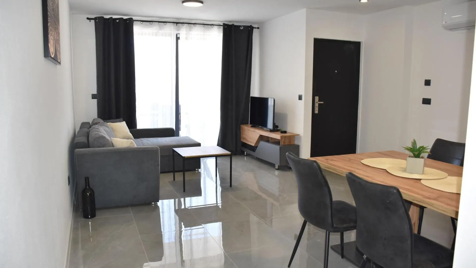 Apartments Rismondi 37D Fažana 0*,